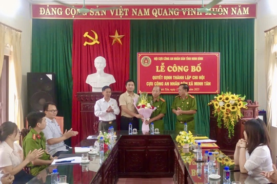 Lễ công bố Quyết định thành lập Chi hội Cựu Công an nhân dân xã Minh Tân 
