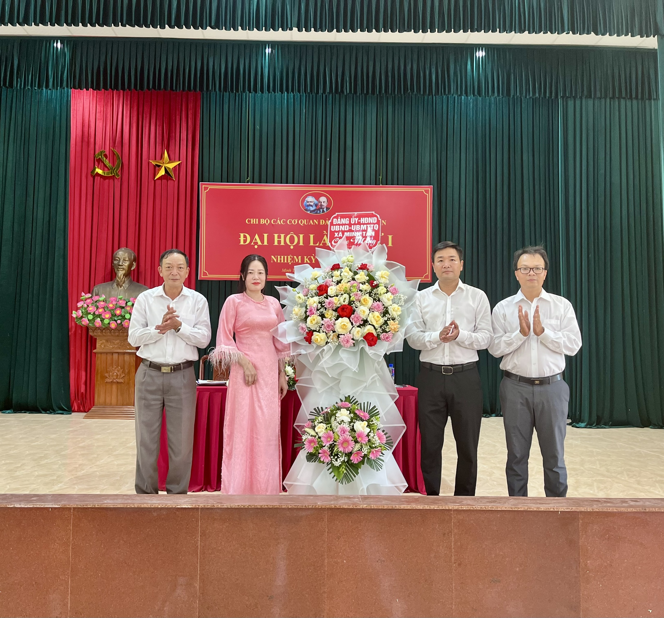 ĐẠI HỘI CHI BỘ CÁC CƠ QUAN ĐẢNG XÃ MINH TÂN, LẦN THỨ NHẤT, NHIỆM KỲ 2025-2030